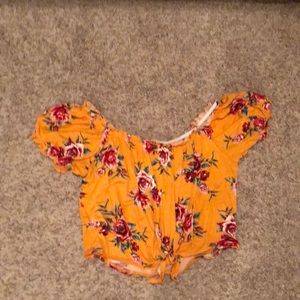 Cropped yellow shirt